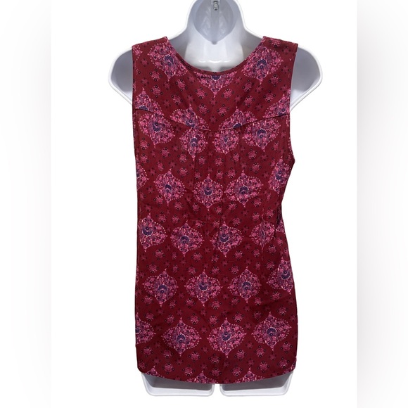 Magnolia Grace maroon sleeveless blouse. Size M. - Picture 2 of 7